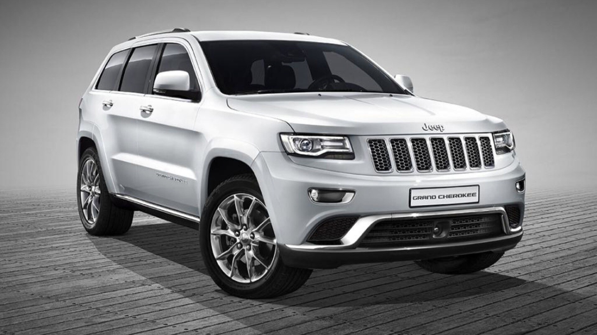 Jeep-Grand-Cherokee-2013-Diesel-Exterior